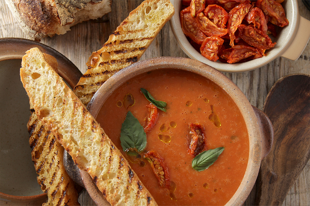 Tomato-&-Basil-Soup